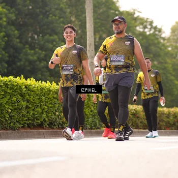 Runner Photo 6616111