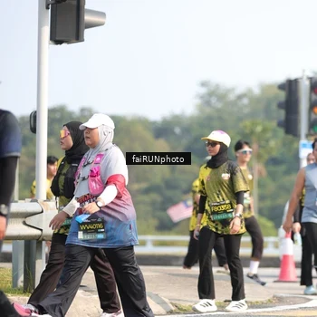 Runner Photo 6616119