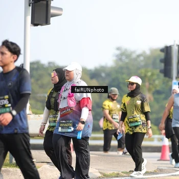 Runner Photo 6616129