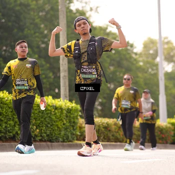 Runner Photo 6616165