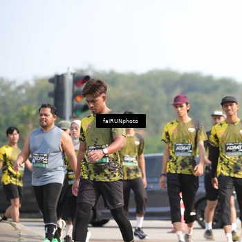 Runner Photo 6616189