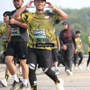 Runner Photo 6616198