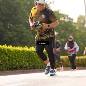 Runner Photo 6616245