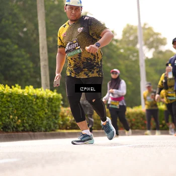 Runner Photo 6616246