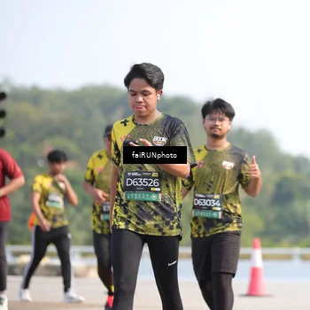 Runner Photo 6616269