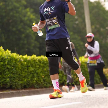 Runner Photo 6616287