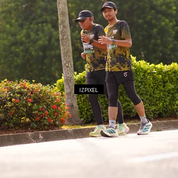 Runner Photo 6616350
