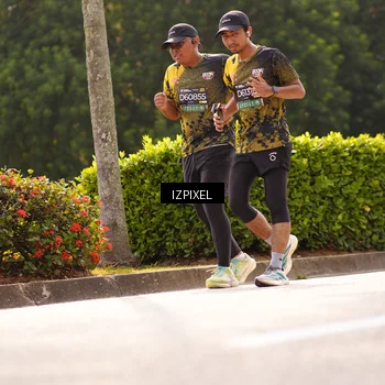 Runner Photo 6616355