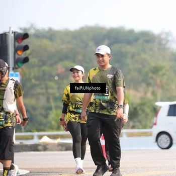 Runner Photo 6616402