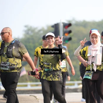 Runner Photo 6616411