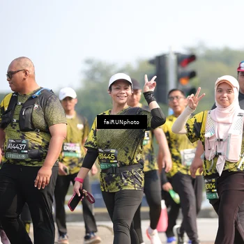 Runner Photo 6616429