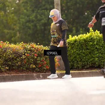 Runner Photo 6616436