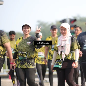 Runner Photo 6616440
