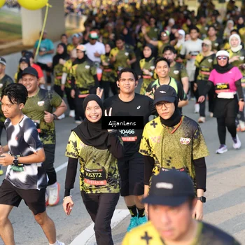 Runner Photo 6616485