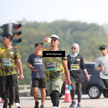 Runner Photo 6616528