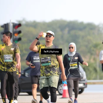 Runner Photo 6616566