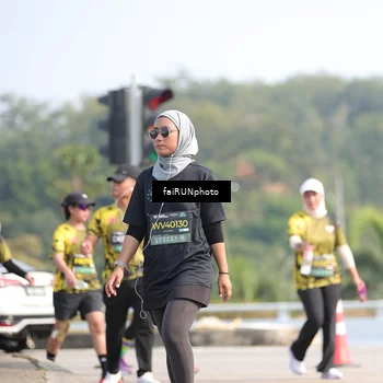 Runner Photo 6616588