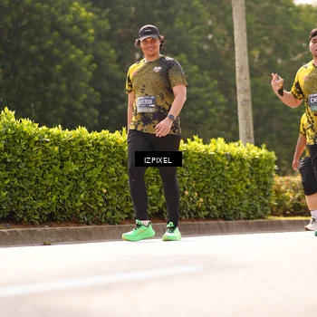 Runner Photo 6616591