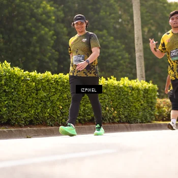 Runner Photo 6616597