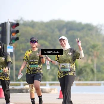 Runner Photo 6616639