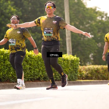Runner Photo 6616673