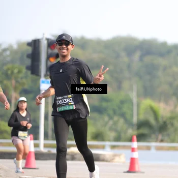 Runner Photo 6616691