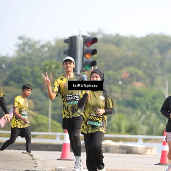 Runner Photo 6616694