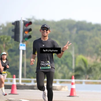 Runner Photo 6616700