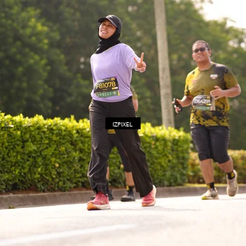 Runner Photo 6616703
