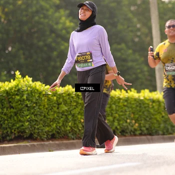 Runner Photo 6616707