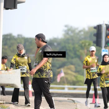 Runner Photo 6616724