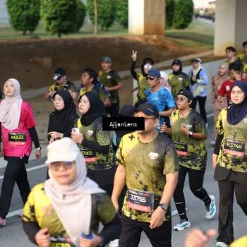 Runner Photo 6616811