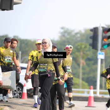 Runner Photo 6616831