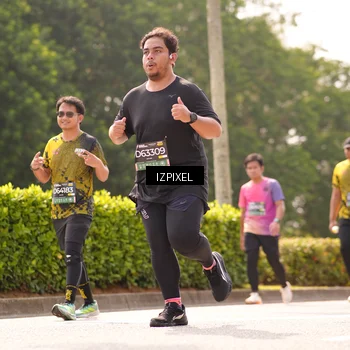 Runner Photo 6616839