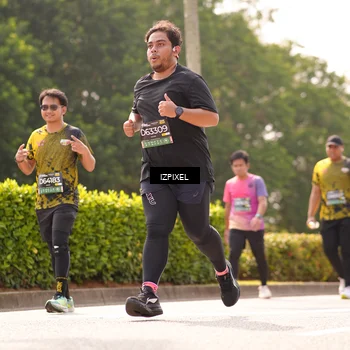 Runner Photo 6616840