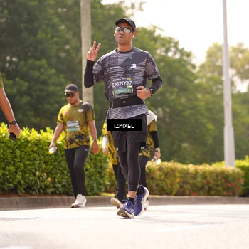 Runner Photo 6616867