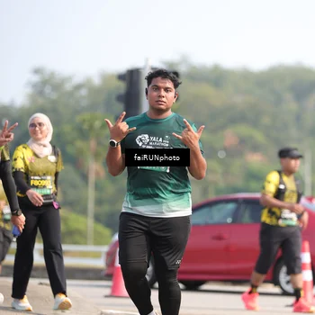 Runner Photo 6616872
