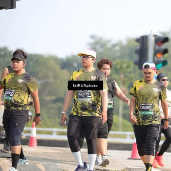 Runner Photo 6616873