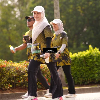 Runner Photo 6616935
