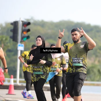 Runner Photo 6616945