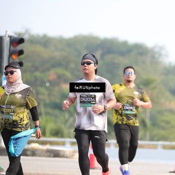 Runner Photo 6616951