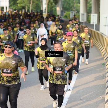 Runner Photo 6616992