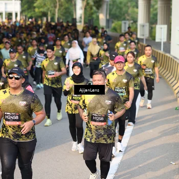 Runner Photo 6616996