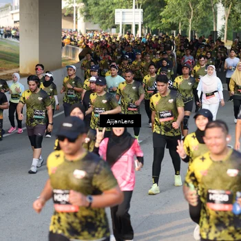 Runner Photo 6617025