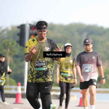 Runner Photo 6617031
