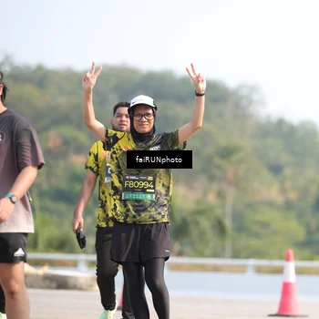 Runner Photo 6617046