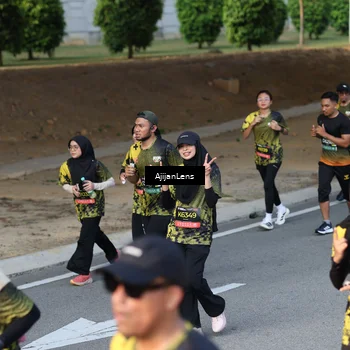 Runner Photo 6617116