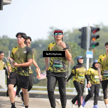 Runner Photo 6617122