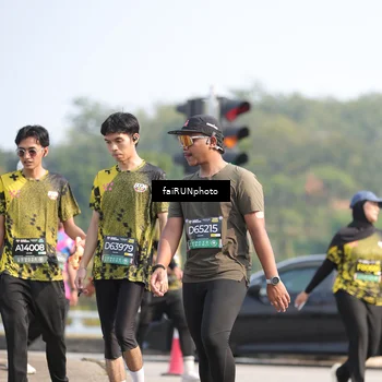 Runner Photo 6617136