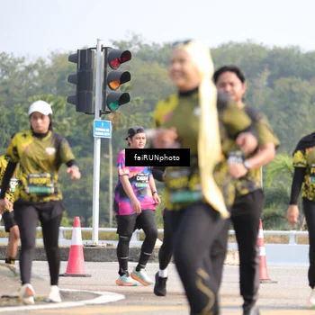 Runner Photo 6617186